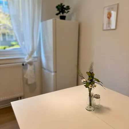 Modernes In Mit Self Check In Apartment