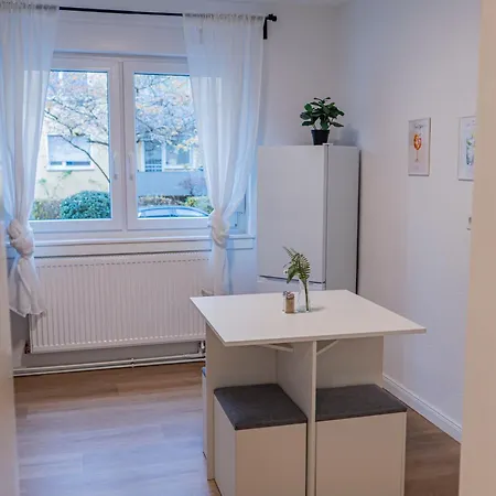 Modernes Offenbach, Naehe Frankfurt Messe *